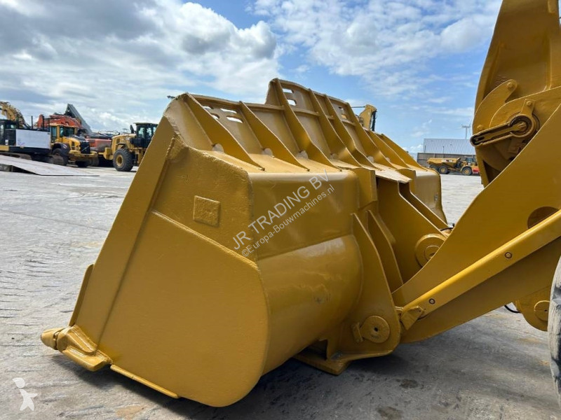 Shovel Caterpillar 988 K