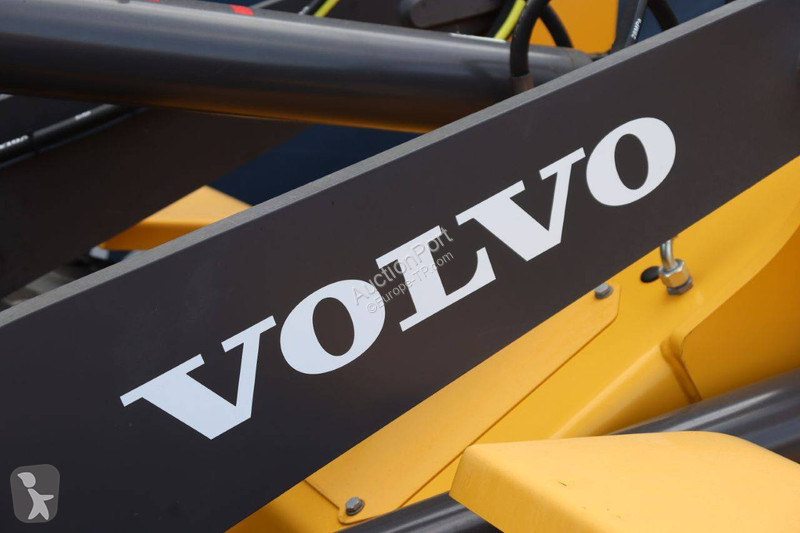 Nakladač Volvo G