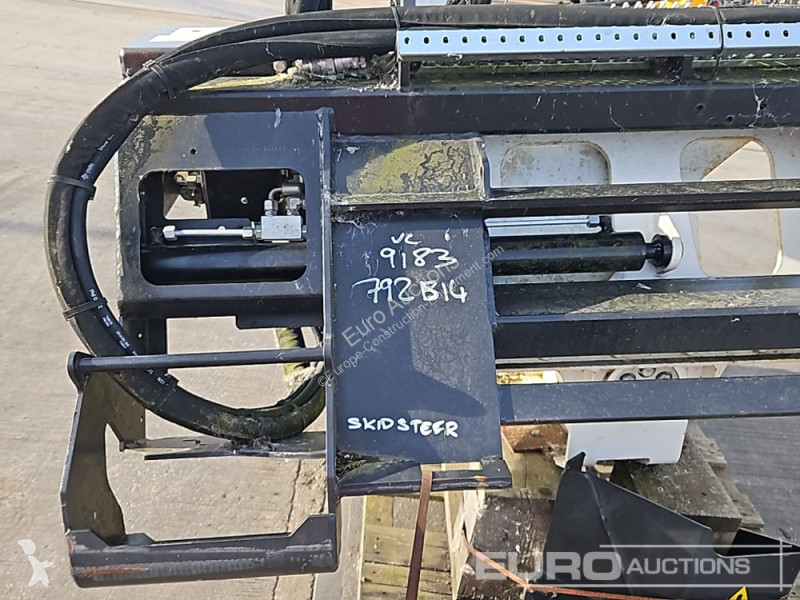 Nakladač  TA300