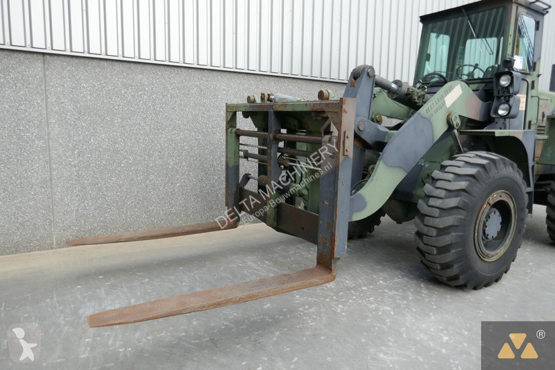 Shovel Komatsu 540 Ex-army