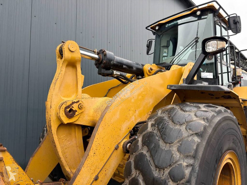 Nakladač Caterpillar 966M XE