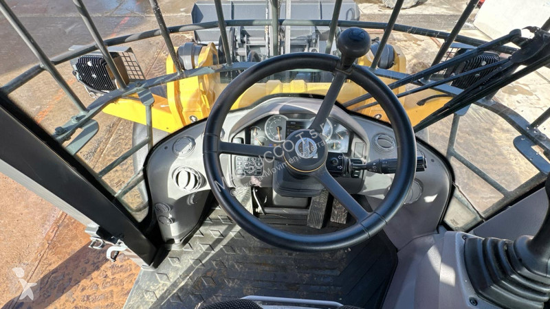 مُحمّلة Volvo H