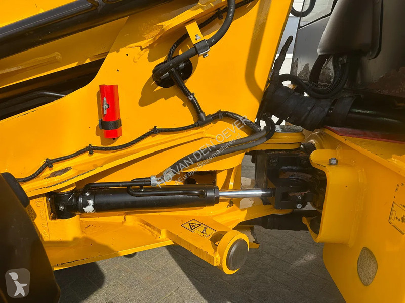 Chargeuse JCB s agri