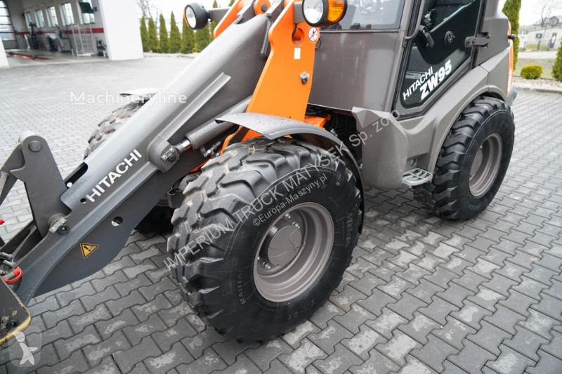 Ładowarka Hitachi  / ŁADOWARKA KOŁOWA / 2020 R...