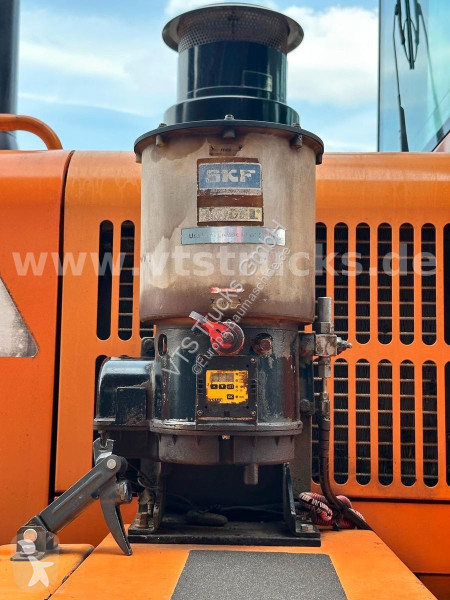 Фронтальный погрузчик Doosan 4x4 inkl. Schaufel...
