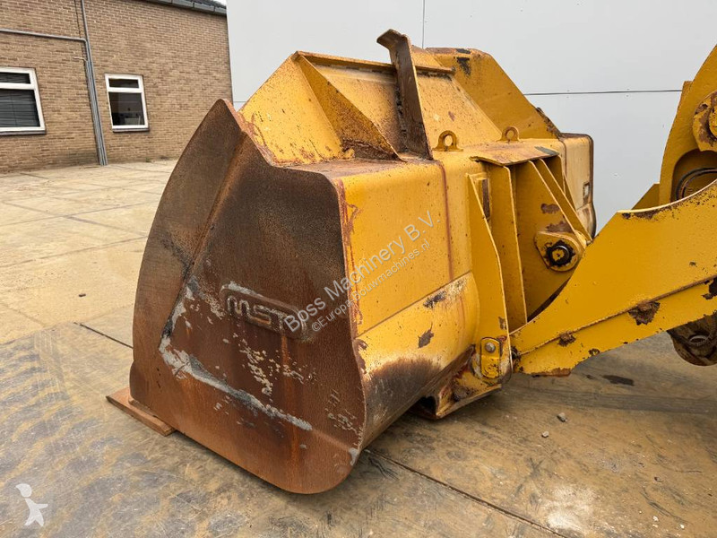 Pala Caterpillar 972M - Weight System / Backup...