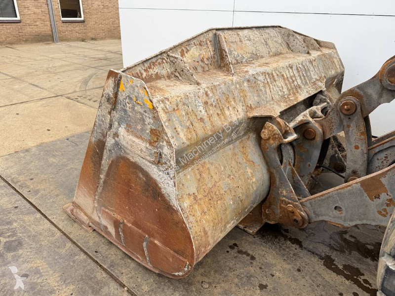 Nakladač Volvo - 3rd Function / Quick Coupler