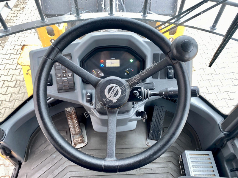 Nakladač Volvo G |...