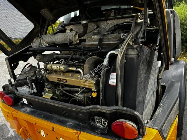 مُحمّلة JCB T4