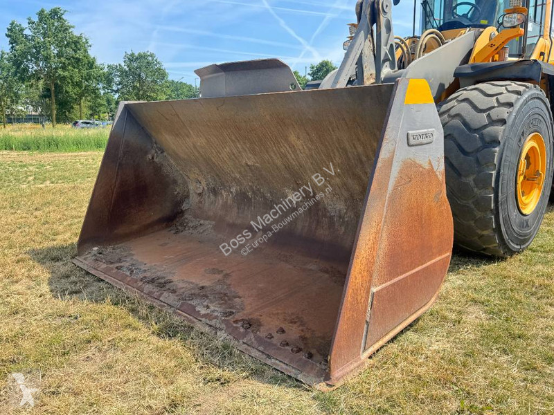 Nakladač Volvo L220H - Automatic Greasing /...