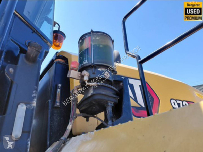 Nakladač Caterpillar 972 XE