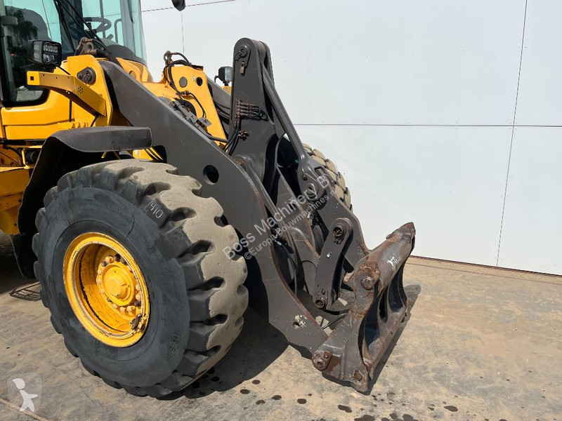 مُحمّلة Volvo - 3th Function + Quick Coupler