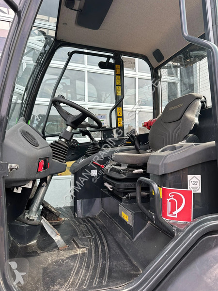 Nakladač Komatsu WA80M-8 | A/C