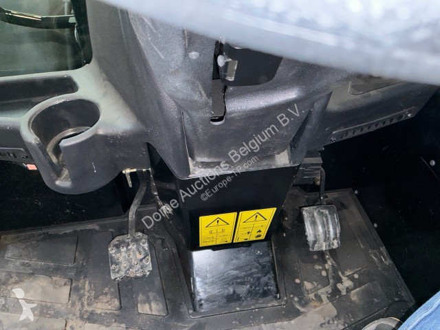 Pá carregadora Manitou MLA-6-65 - EU