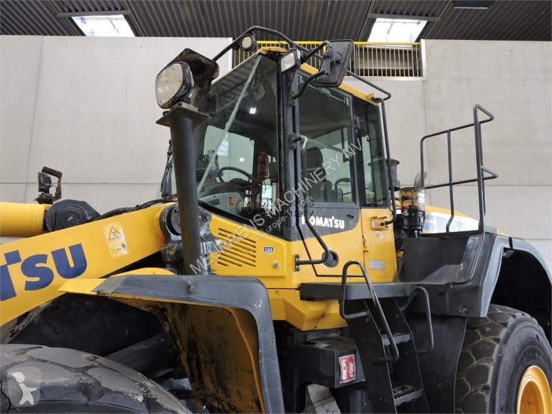 Nakladač Komatsu