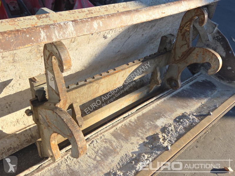 Nakladač JCB 407