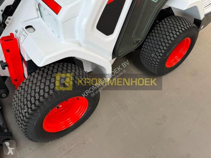 Nakladač Bobcat L 28
