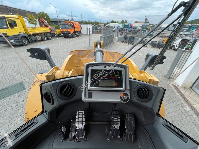 Lastare Caterpillar 962M / 8:035h / Gabel /...
