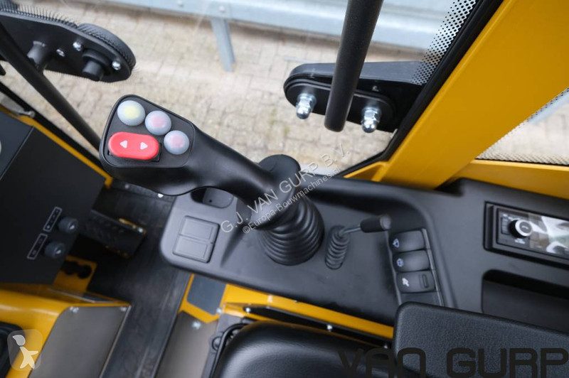 Chargeuse Eurotrac CS | 2026 | Euro Giant |