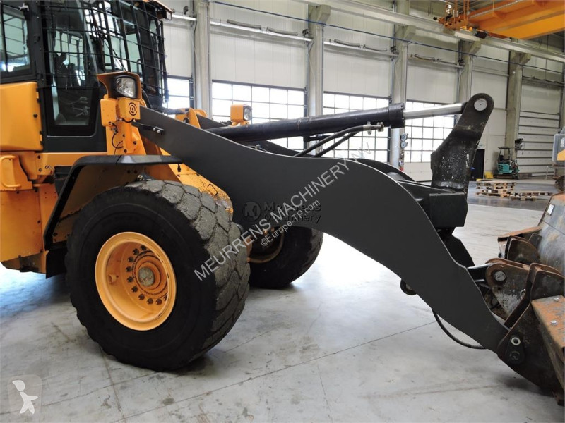 Shovel Hyundai HL955A