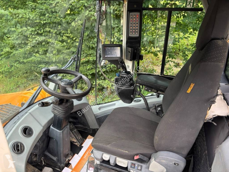Shovel Liebherr XPower