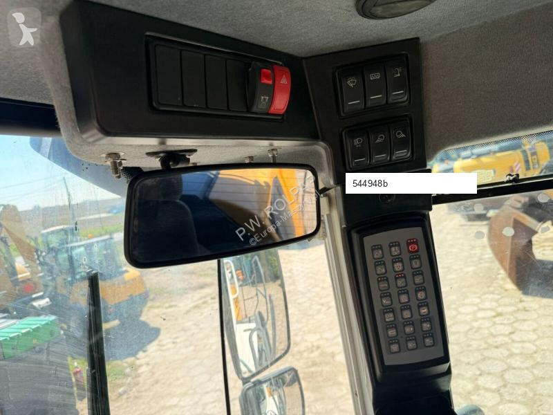 Навантажувач Liebherr XP Xpower High Tip