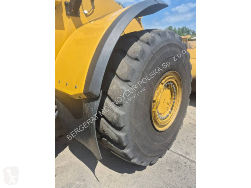 Pá carregadora Caterpillar 980-14XE