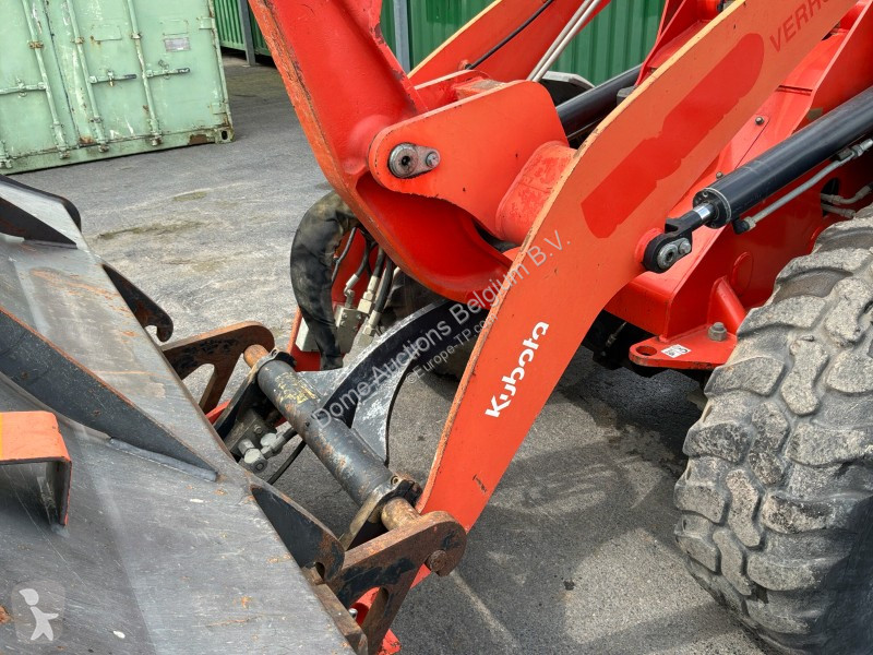 Chargeuse Kubota R065
