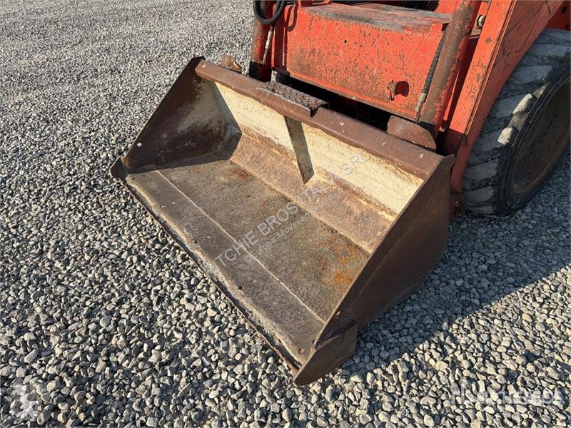 Pala cargadora FAI 333 Skid Steer Loader