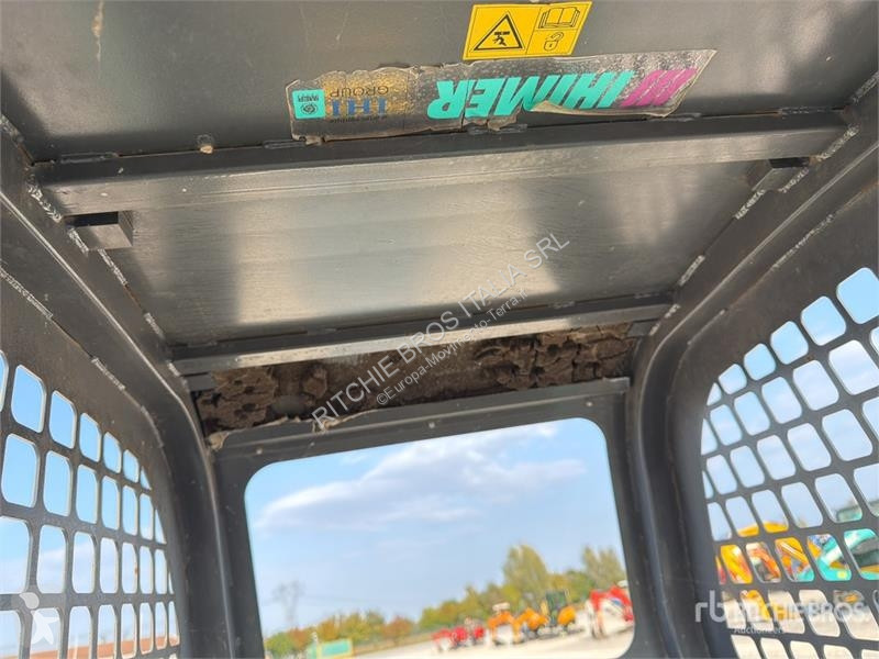 Pala cargadora IHI Skid Steer Loader (Inoperable)