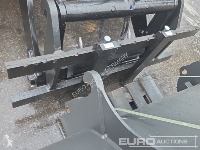 Incarcator JCB 409