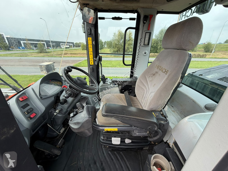 Lastare Hitachi 6