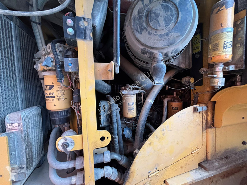Chargeuse Caterpillar AC / CENTRL LUBRICATION