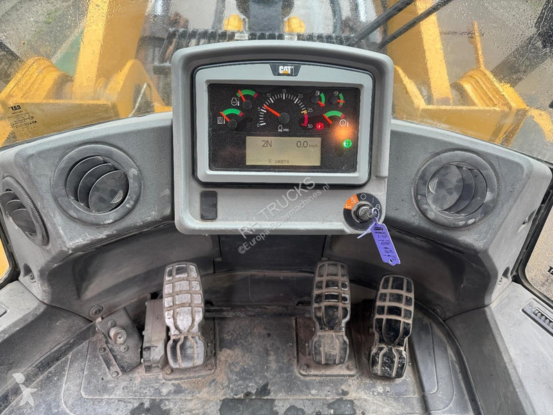 مُحمّلة Caterpillar 966M 4X4 WHEEL LOADER -...