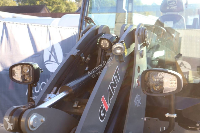 Shovel Giant G5000