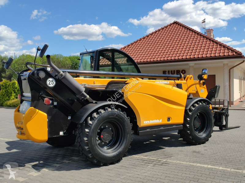 Încărcător telescopic Haulotte