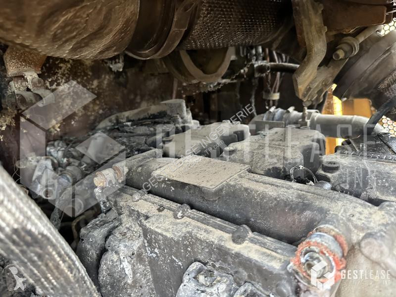 Shovel Liebherr 636