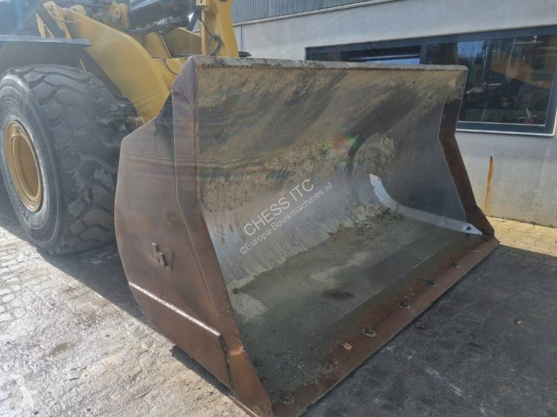 Shovel Caterpillar 972 M  --  LIKE NEW  --...