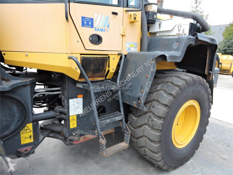 Pala Komatsu WA320