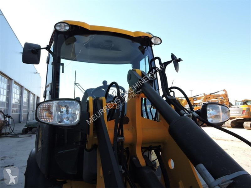 Shovel JCB 406