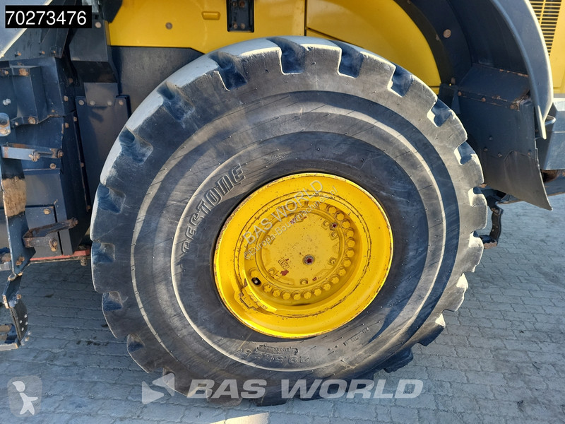 Pala Komatsu WA500-8