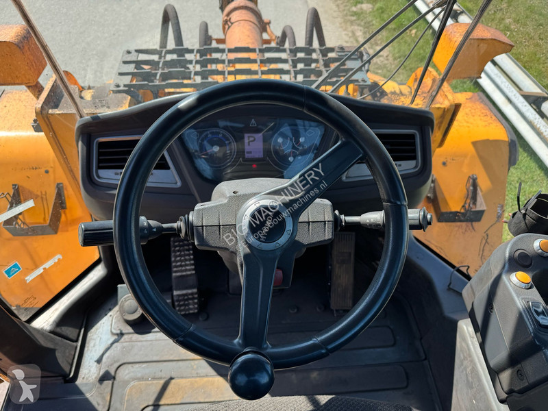 Pala Hyundai HL970