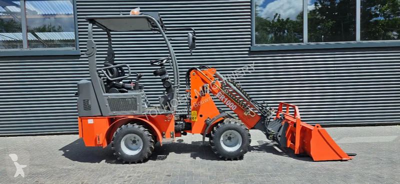 Shovel Everun ER1000 kubota  telescopic loader.