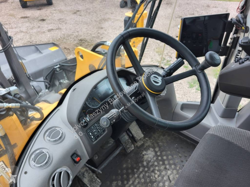 Nakladač Volvo L 110 H