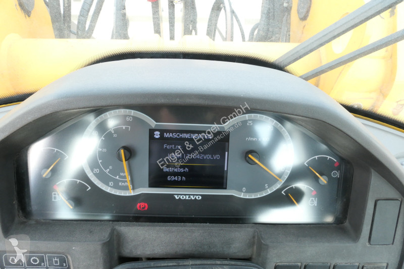 Shovel Volvo L45H