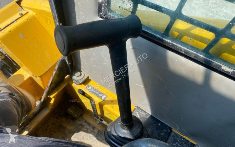 Shovel Gehl mini chargeuse compacte sur roues...