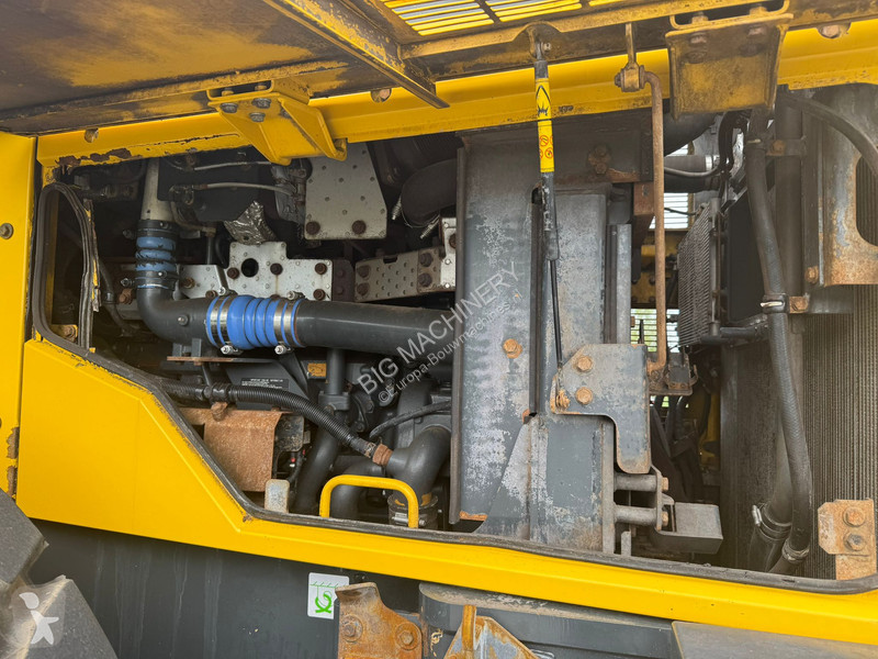 Shovel Komatsu WA500-8 Wheel Loader