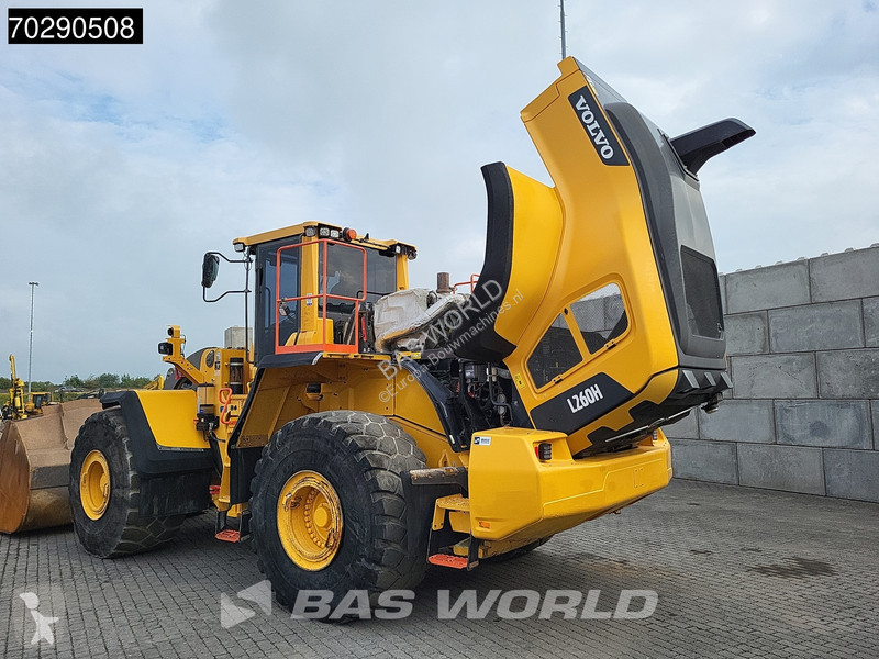 Nakladač Volvo L260 H CDC