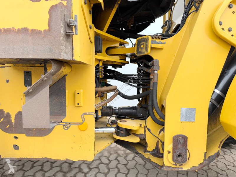 Pala Caterpillar - German German / Backup Camera