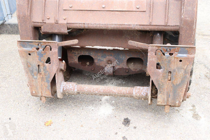 Shovel Bobcat